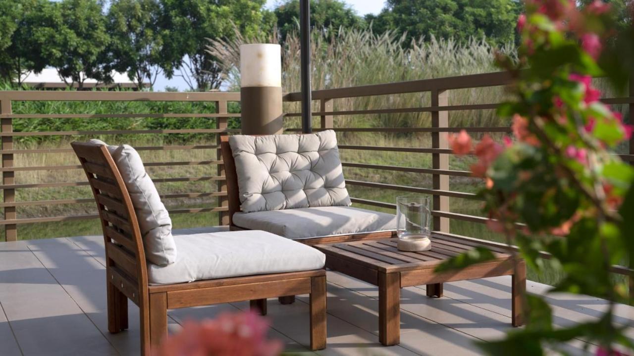 Life At Repose- Lake Villas Resort & Club Chor Warodra Extérieur photo